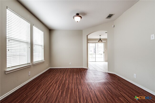 Building Photo - 5914 Wexford Brook