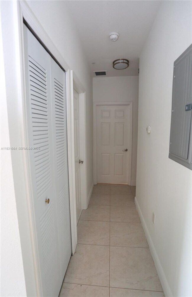 Building Photo - 6151 NW 182nd Ln