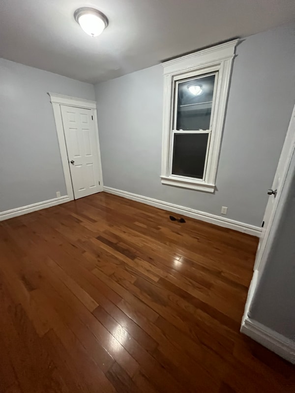 Building Photo - 827 S 14th St