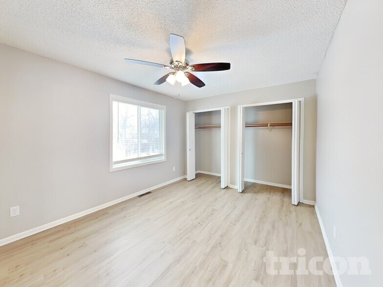 Building Photo - 8301 Thomas Ave N