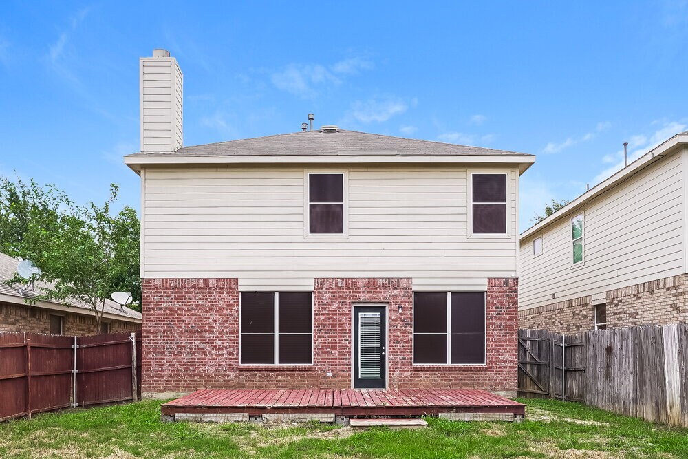 Building Photo - 2808 Lynx Ln
