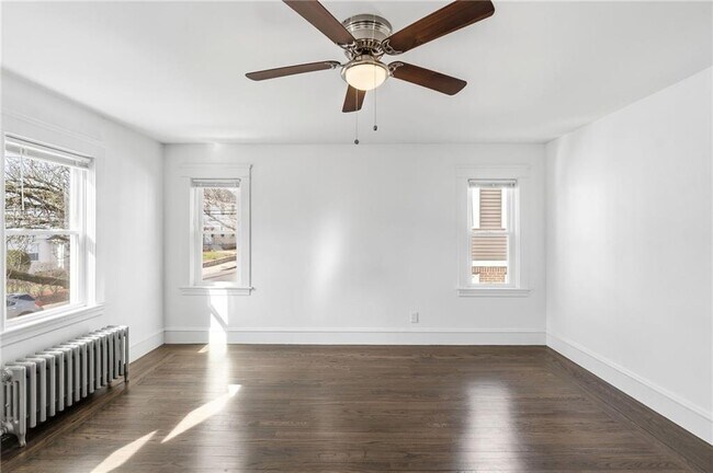 Building Photo - 1169 Chalkstone Ave