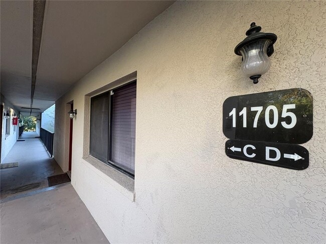 Building Photo - 11705 Raintree Village Blvd