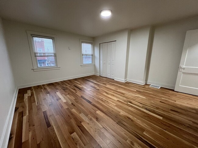 Building Photo - Available August 1, 2026; Lease will end July 27,  2027