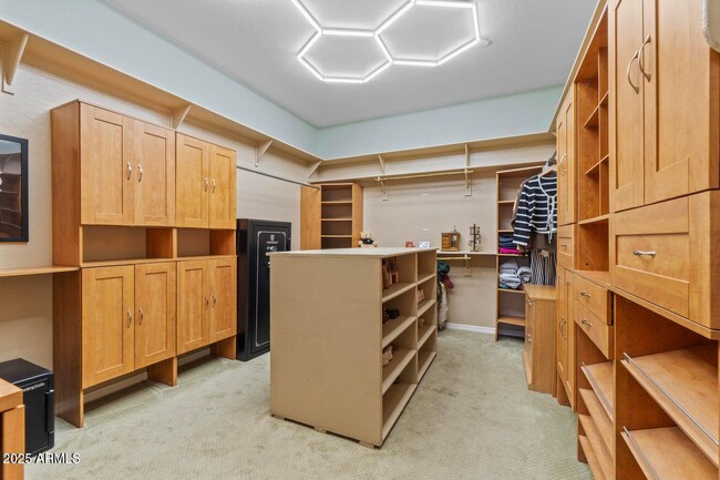 Building Photo - 2879 E Janelle Way