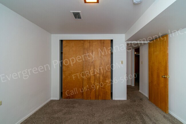 Building Photo - 1117 Fairview Dr