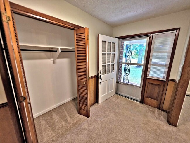 Building Photo - House Athens/Limestone County 4BR/2BA with 2 car garage