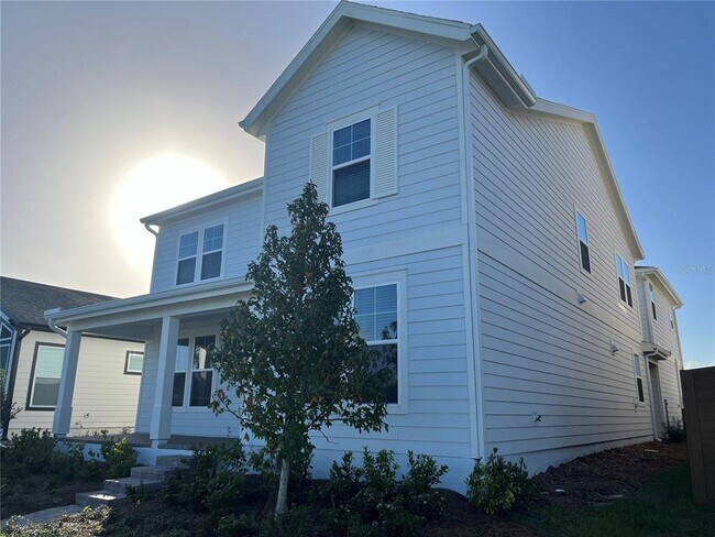 Building Photo - 3012 Polaris Dr