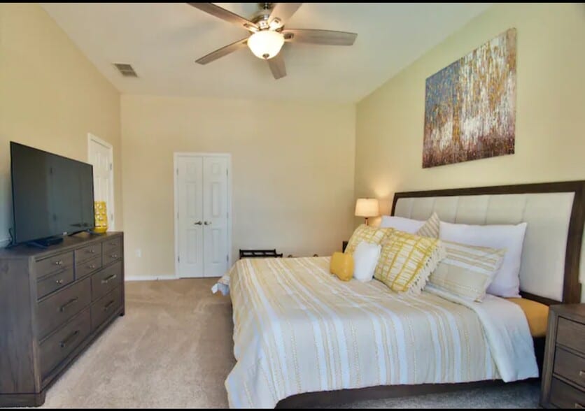 Building Photo - 202 Cadiz Loop