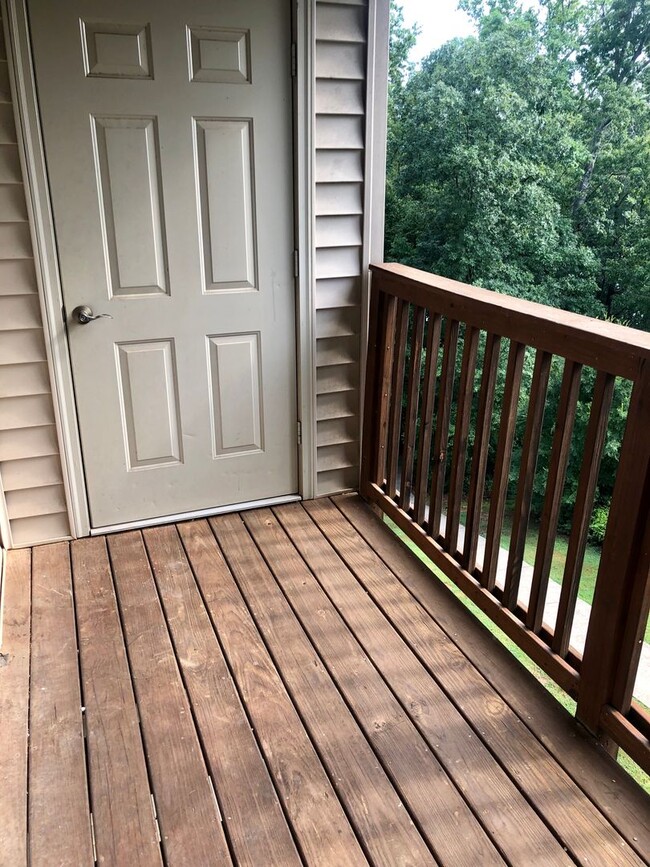 Building Photo - 431 Harts Cove Way