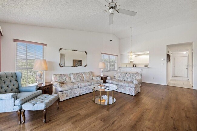 Building Photo - 841 Waterside Dr