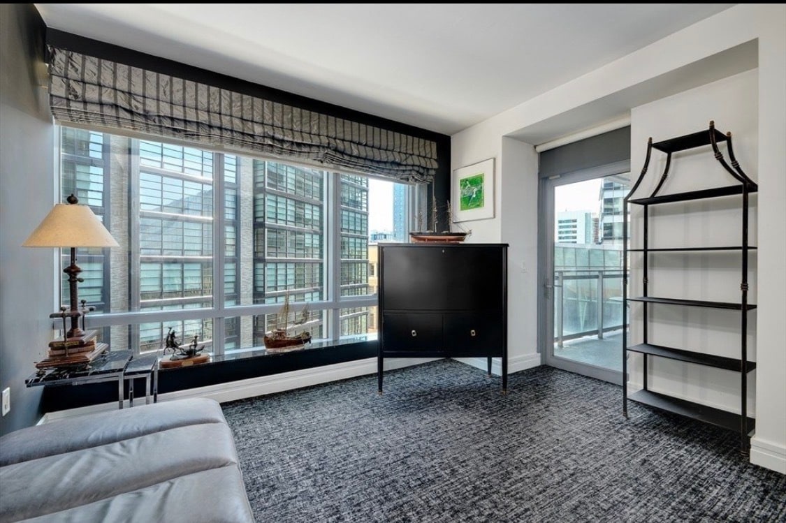 Building Photo - 1 Avery St