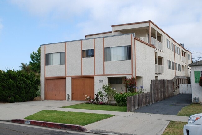 Building Photo - 540 Avenue C