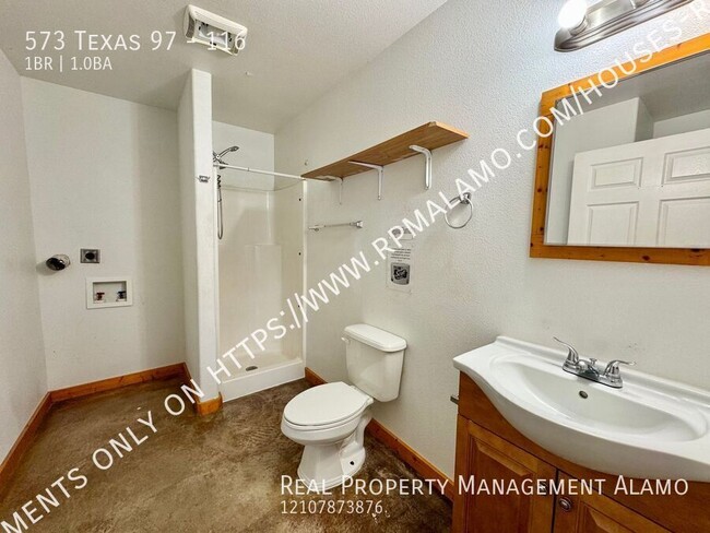 Building Photo - 573 TX-97