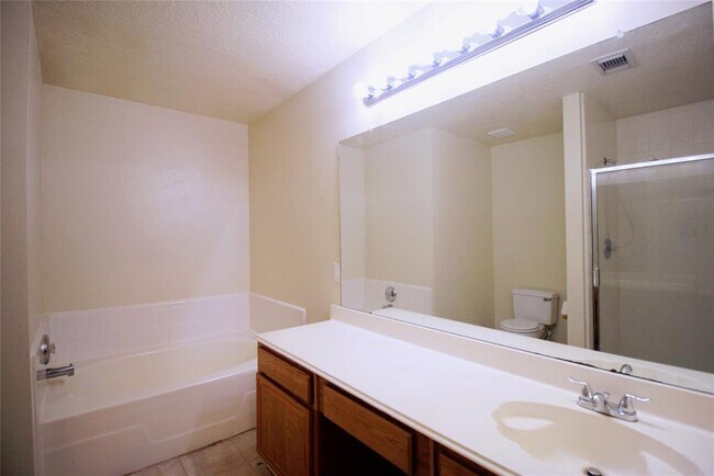 Building Photo - 21826 Raven Tree Ct