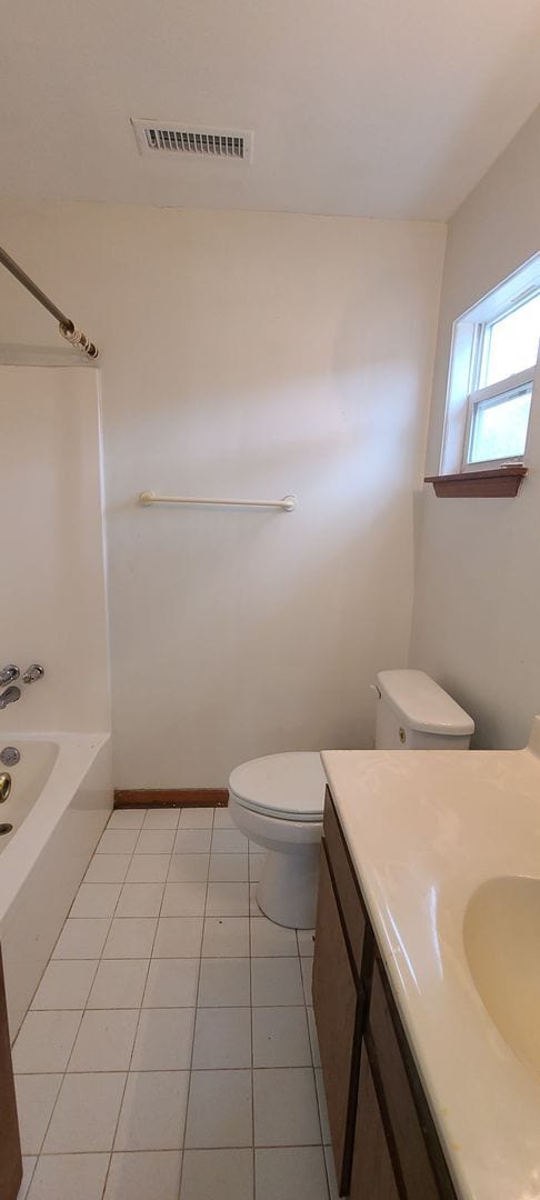 Building Photo - West Ashley Home- Forest Lakes Subdivision