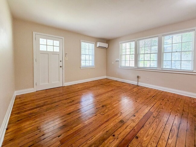 Building Photo - 0967 - Highland Pines