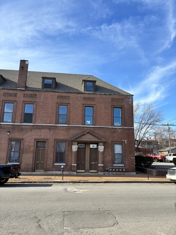 Building Photo - Nebraska Ave. - 3349 Nebraska