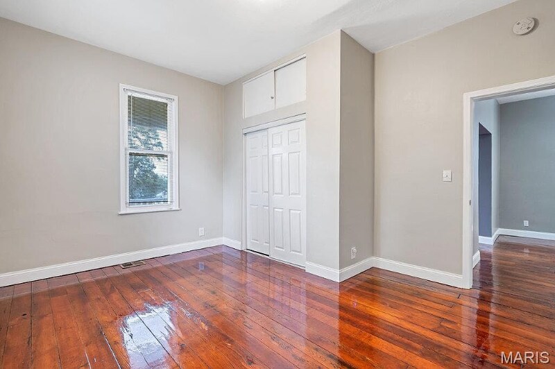 Building Photo - 1116 E 5th St