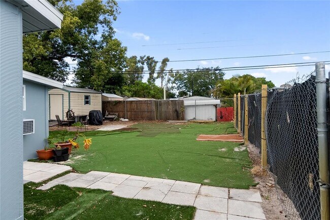 Building Photo - 6432 26th St W