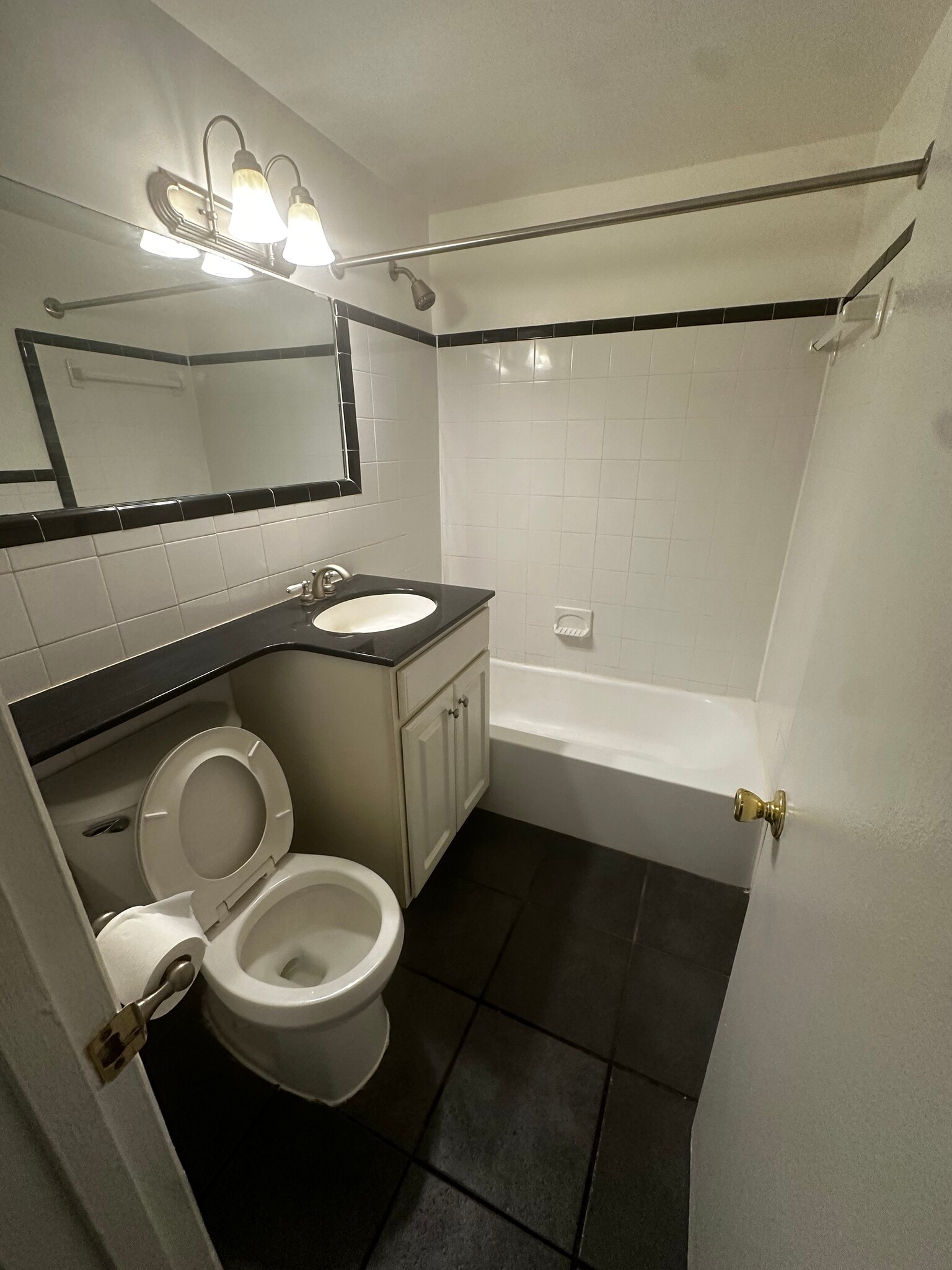 Bathroom - 8708 Manchester Rd