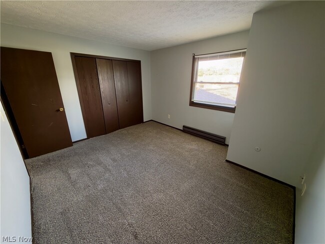 Building Photo - 2814 Forest Ln