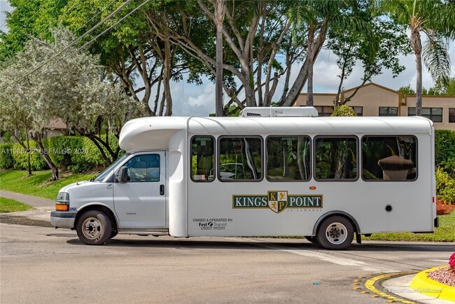 Building Photo - 10959 W Clairmont Cir