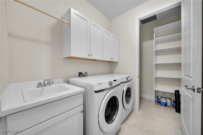 Building Photo - 14507 Manchester Dr
