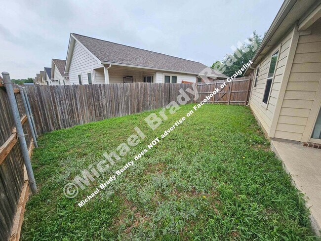 Building Photo - Come Quick! This one won't last long! NEW ...