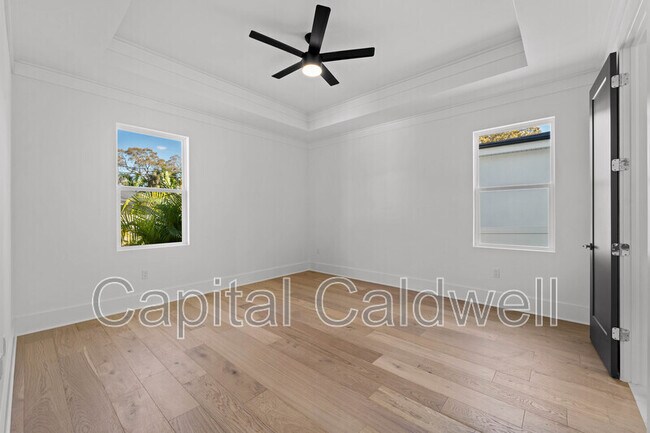 Building Photo - 2355 Bahia Vista St