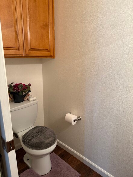 Building Photo - 7836 Gate Way