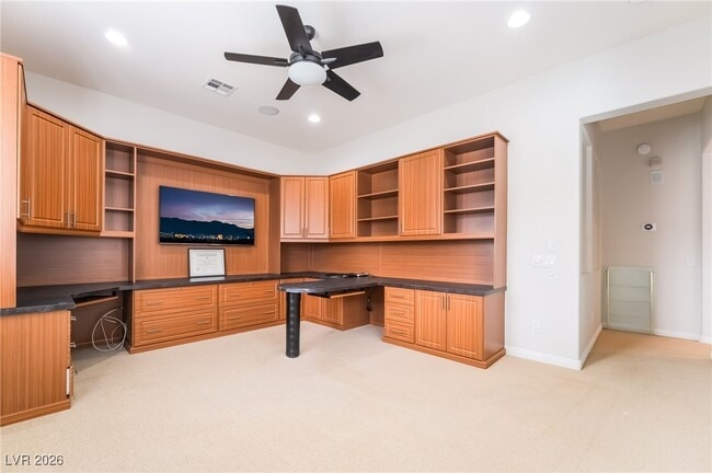 Building Photo - 24 Kittansett Loop