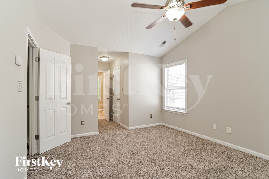 Building Photo - 11735 Hawick Valley Ln
