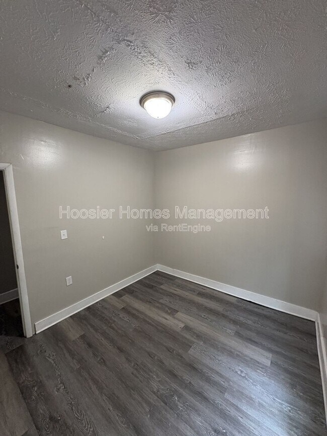 Building Photo - 2931 N Tacoma Ave