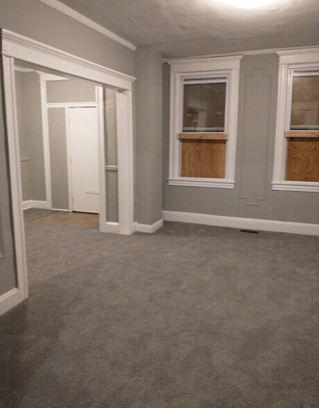 Building Photo - 3519 Reisterstown Rd