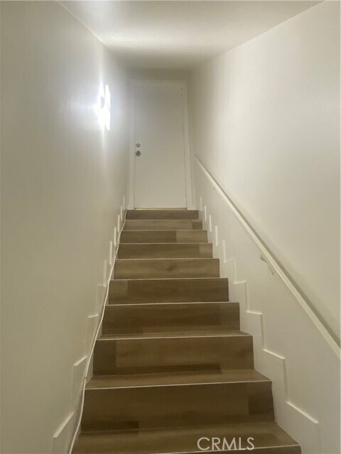 Building Photo - 404 N Broadway