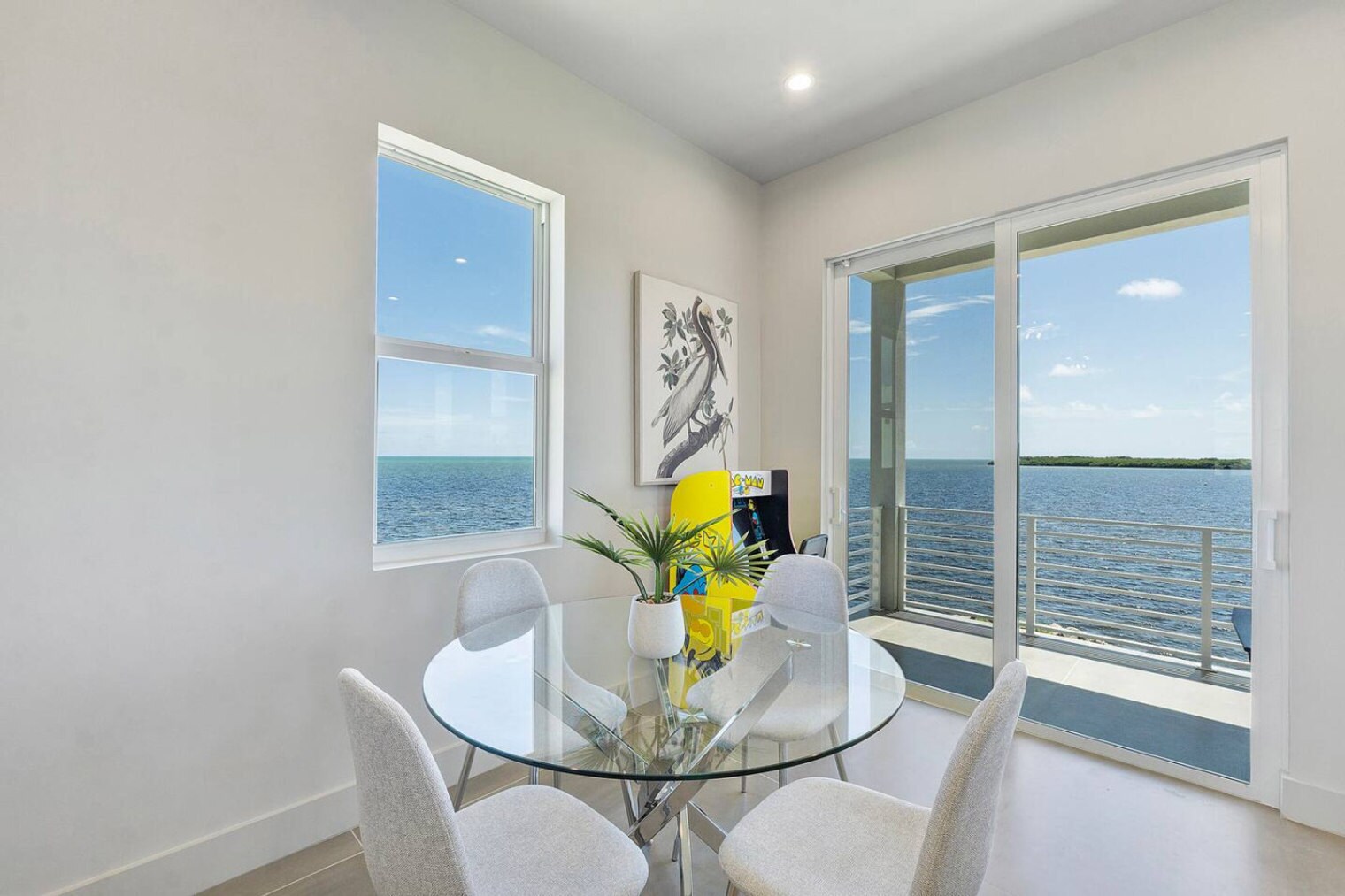 Building Photo - 99 Seaside Ave