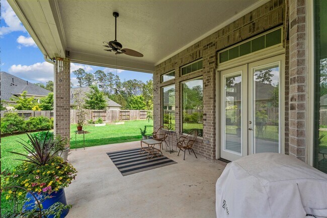 Building Photo - 122 Coral Bells Ct