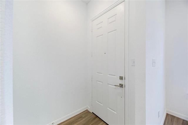 Building Photo - 9920 Hennings St