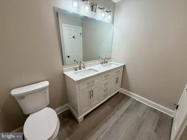 Building Photo - 127 Pinecrest Ln