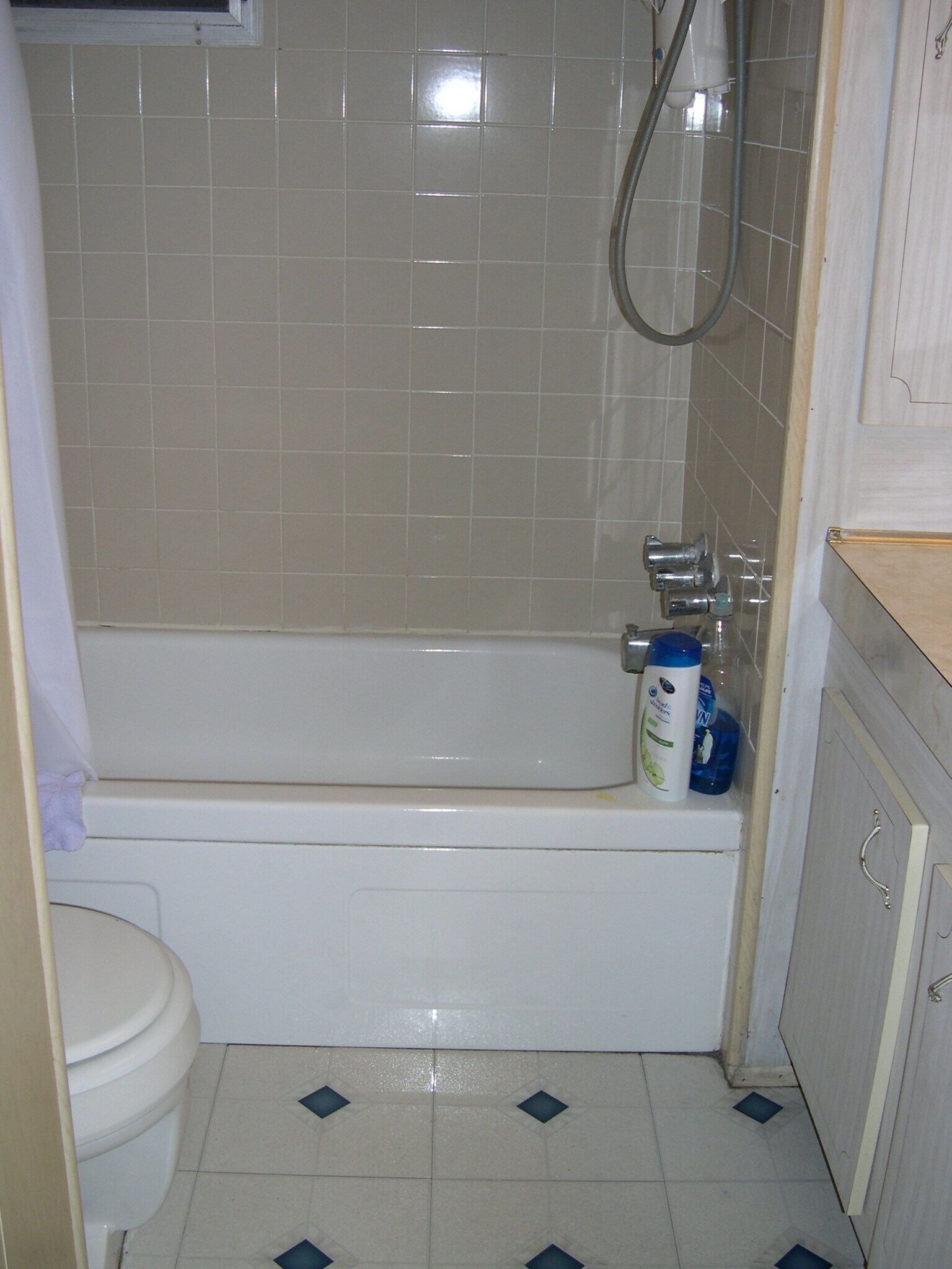 Building Photo - 4214 Boulder Dr