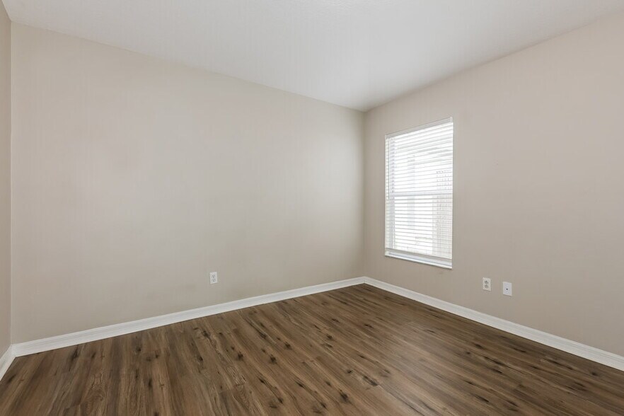 Building Photo - 1038 Harvest Moon Dr