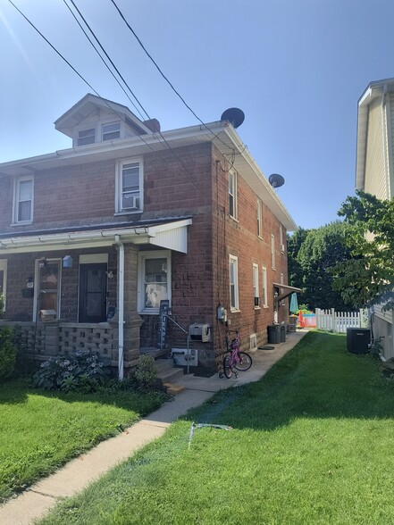 Building Photo - 311 Lincoln Ave
