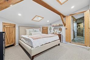 Building Photo - 111 Oaktree Ln