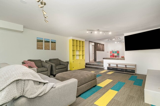 Building Photo - 3Bd/2.75Ba Seattle House