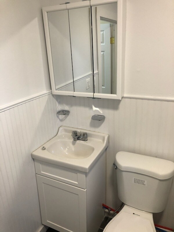 Building Photo - 61 Spring St