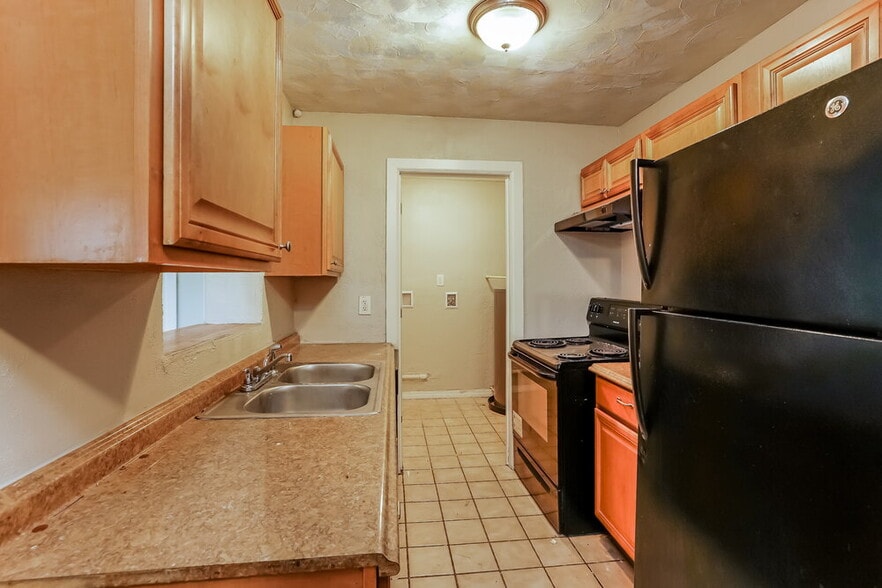 Building Photo - 2914 Lafayette St