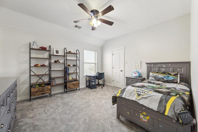 Building Photo - 2960 Gibbons Hill Ln