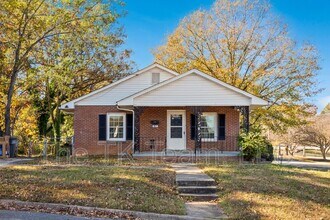 Building Photo - 807 N Morris St