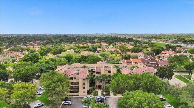 Building Photo - 9285 SW 125th Ave